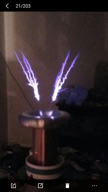 Solid State PLLSSTC Tesla Coil Power greater than 600W Input voltage 110-220v