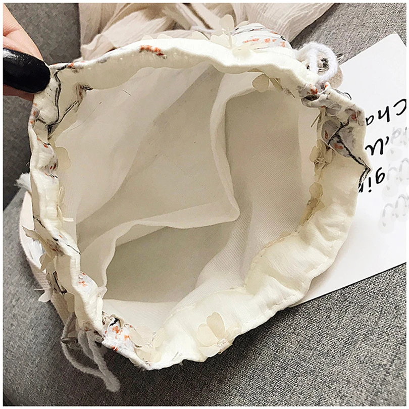 29 - CWN90629461_0922043064315408068