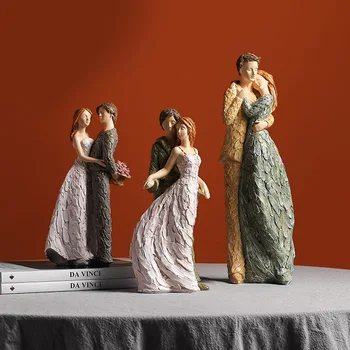 

Elegant Hugging Couple Figurine Resin Lovers Statue Creative Crafts Sculpture Wedding Gift Ornaments Home Living Room Decors