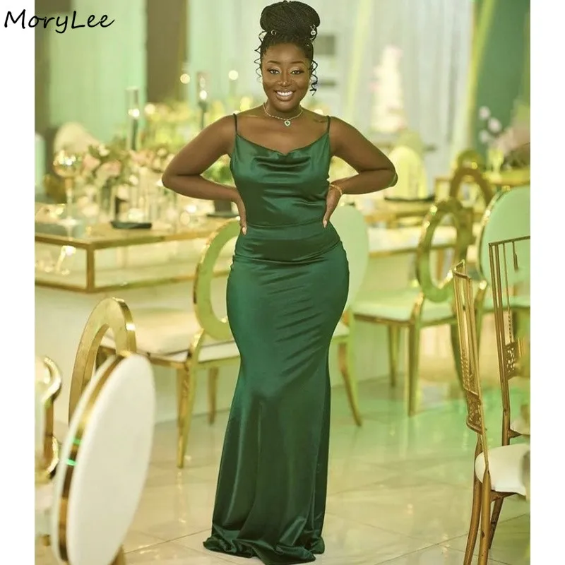 

Green Bridesmaid Dresses Spaghetti Straps Spandex Satin Floor Length Mermaid Bridesmaid Dresses Wedding Party Bridesmaid Gowns