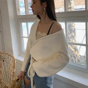 

Korean Sexy V-Neck Women High Quality 2020 Gentle Thin Knitted Women Chic Coats Cardigans Solid Brief Sweaters