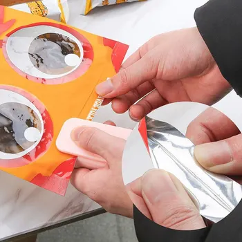 

Portable Heat Sealer Plastic Package Storage Bag Mini Sealing Machine Handy Sticker and Seals for Food Snack Kitchen Accessories