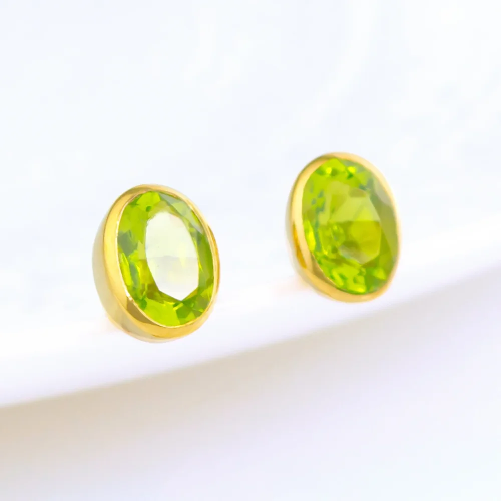 

Dainty Oval Peridots Stud Earrings Simple Women Crystal Gold Post Earring August Birthstone Birthday Gift for Friend