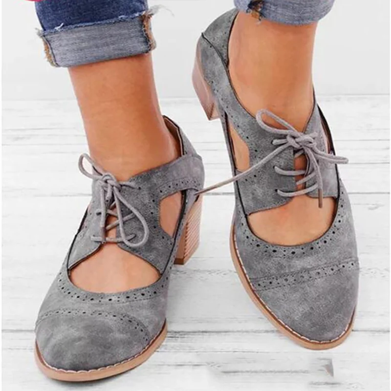 

Fashion Women's Shoes Large Size 43 Hollow Low Square Heels Designer Sandals Woman Pointed Toe Non Slip Summer Shoe