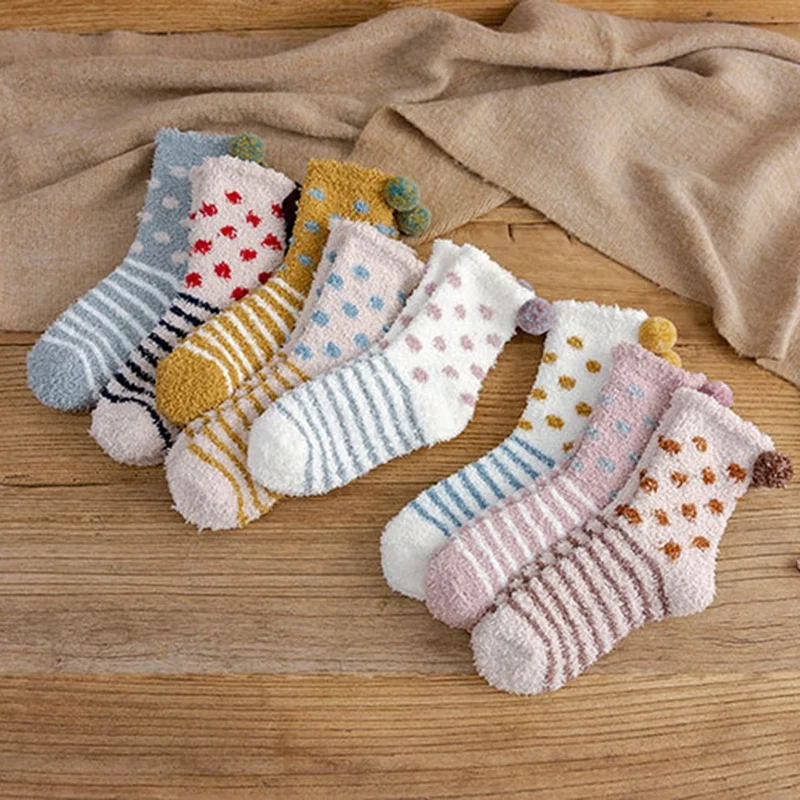 

2020 New Style Autumn/winter Lovely Striped Coral Cashmere Socks Non-slip Warm Sleeping Socks