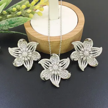 

Vanifin Fashion Jewelry Blossoming Lotus Micro inlay Necklace with Earrings for Banquet Luxury Best Gift