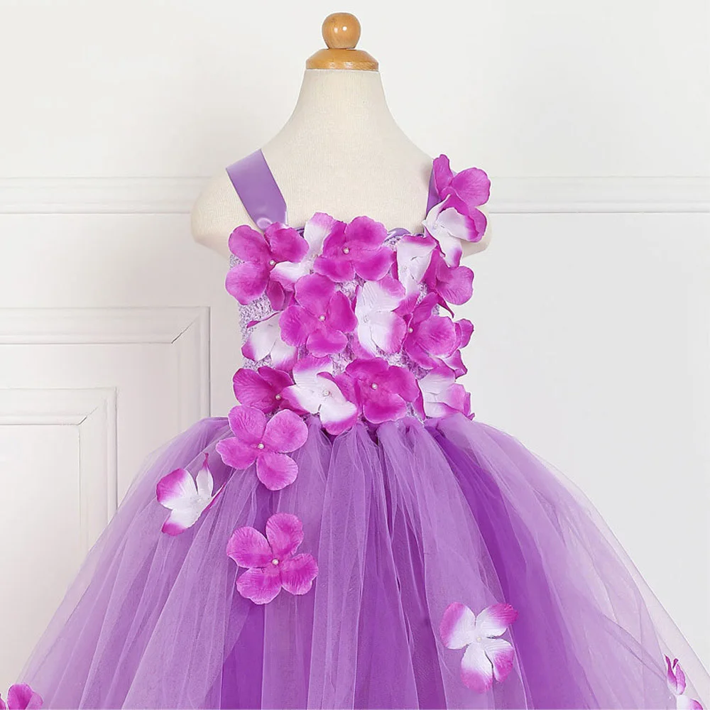 13175391692_2071438466