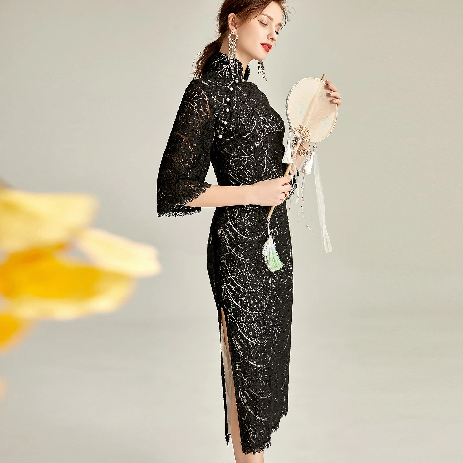 Flare Sleeves Pearl Luxury Dress Temperament Tassel Lace Black Cheongsam New Design Ladies Vintage Dress C1903