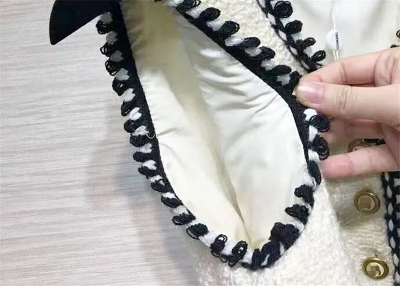 High Quality Winter Women White Tweed Vest Runway Single Breasted Pocket Lady Causal Vest Jacket Coat Fashion Clothes