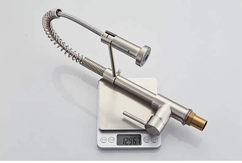 torneira misturadora, torneira quente e fria, estilo