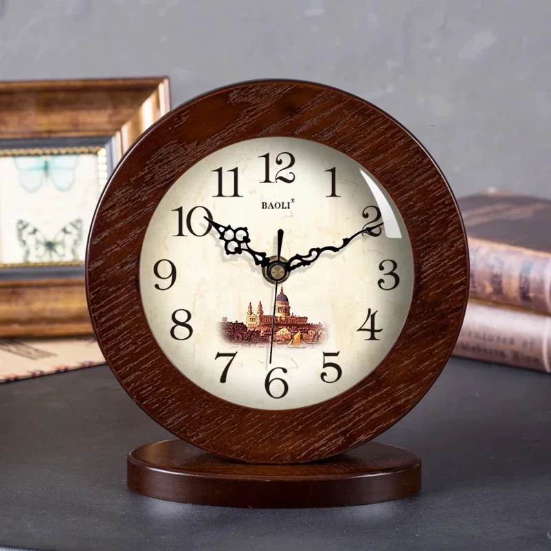 Европейские креативные простые деревянные настольные часы для гостиной, бесшумные современные прикроватные кварцевые часы для спальни, офисные настольные маятниковые часы - Цвет: P