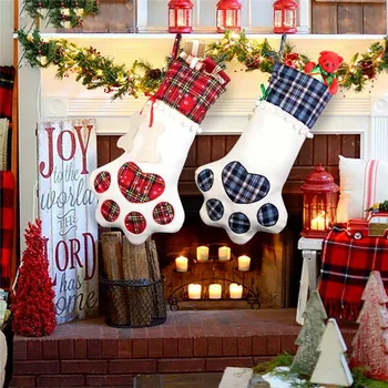 

1 pc Cute Pet Christmas Stocking Cat Dog Paw Plaid Stocking Gift Bag Holder Xmas Ornaments Home Decor New Year Christmas Gifts