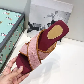 

Retro cross strap slippers wild temperament explosion models elegant sandals female