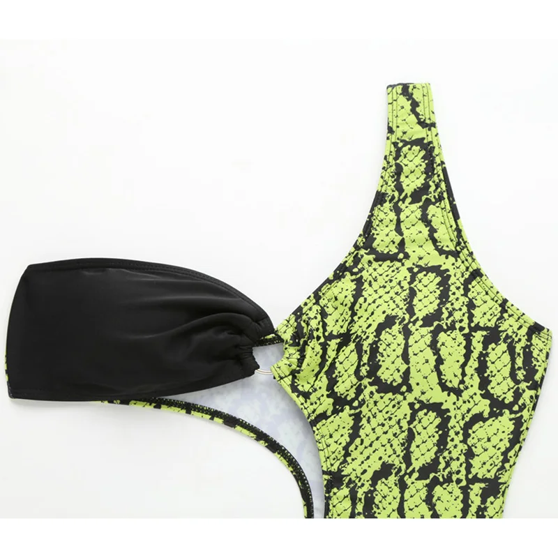 15307652270_1188077330