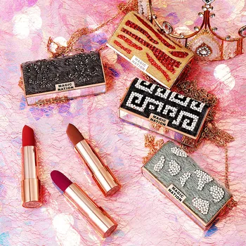 

Dreamland matte lipstick Student models don't fade or stain With mirror lipstick matte lipstick set best selling 2020 products
