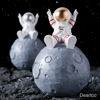 

Home Decoration Accessories Modern For Living Room Astronaut Miniature Figurines Creative Piggy Bank Desk Decorate Birthday Gift