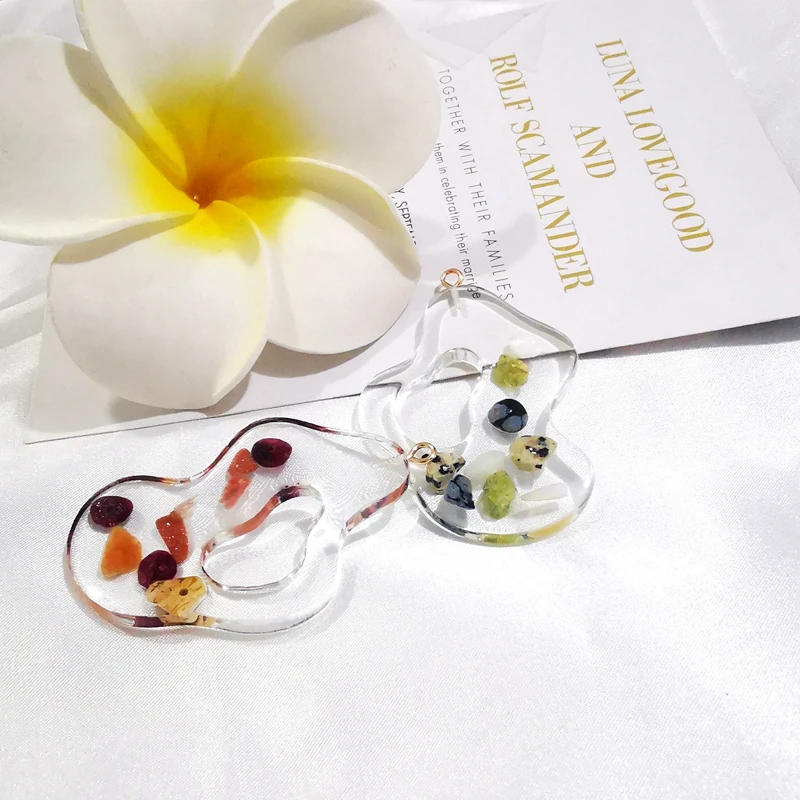

Japan and South Korea trend fashion natural stone inlaid transparent acrylic earrings pendant earrings accessories 2pcs