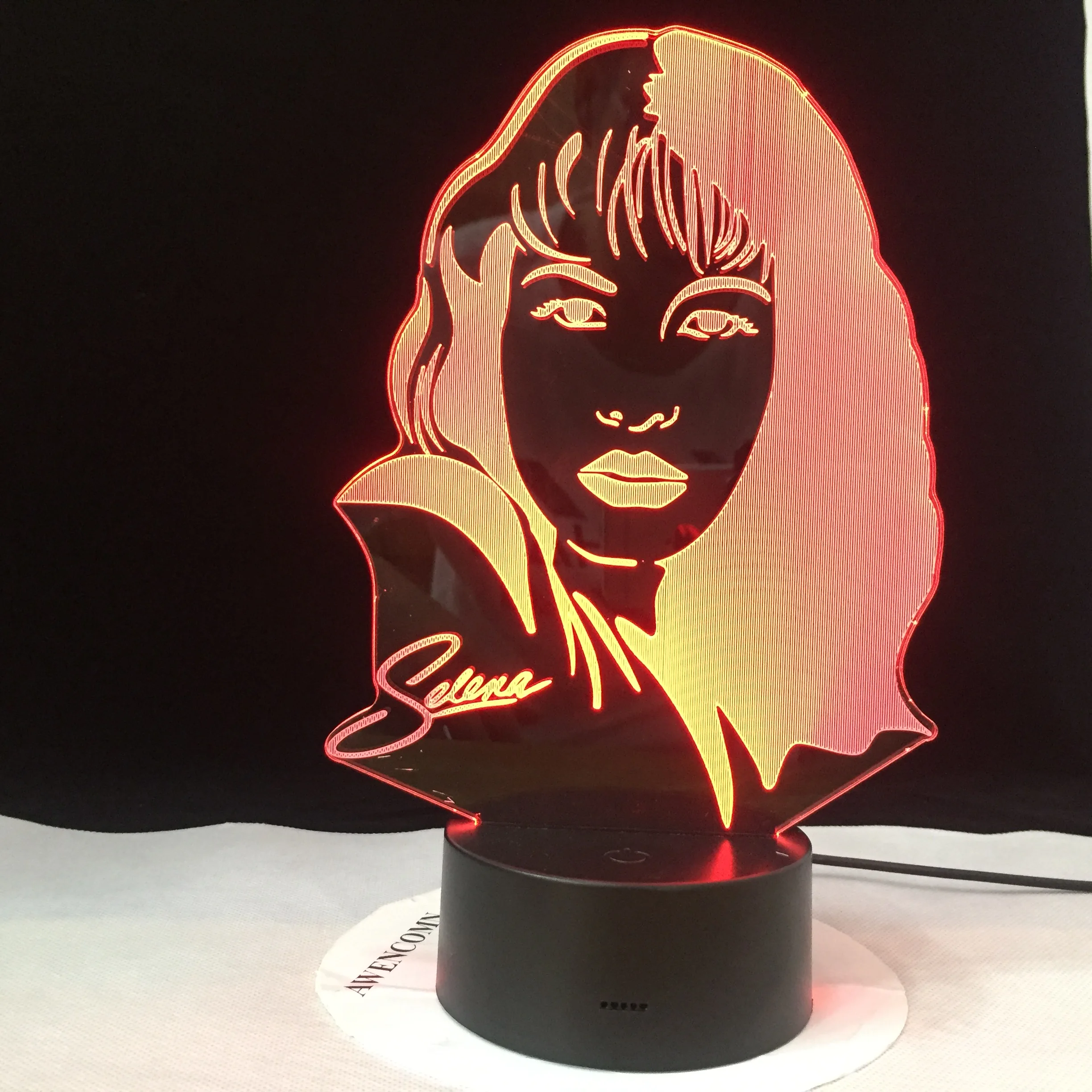 

Cool Gorgeous Lady Woman DC Super Hero 3D LED RGBw 7 Color Change Desk Lamp USB for Child Kids Gift Home Decor Dropshipping
