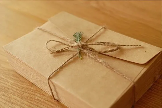 

50pcs Small Vintage Brown Solid Kraft Gift Paper Bags Mini Party Favor Paper Envelopes 10X7.5CM