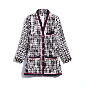 

European and American women's autumn/winter 2019 new style Check print with long sleeves and v-neck Single breasted tweed coat