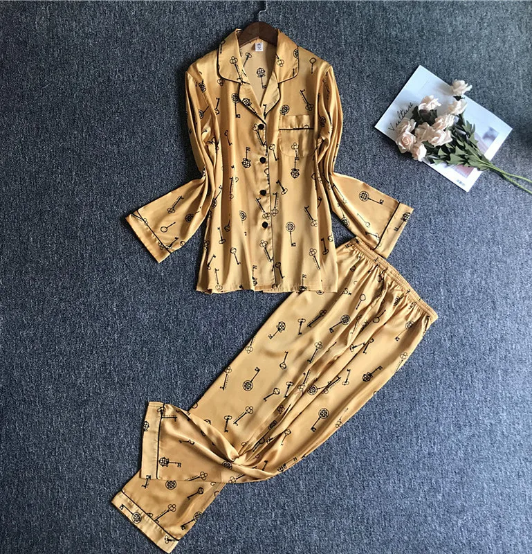 12137922974_1412111203