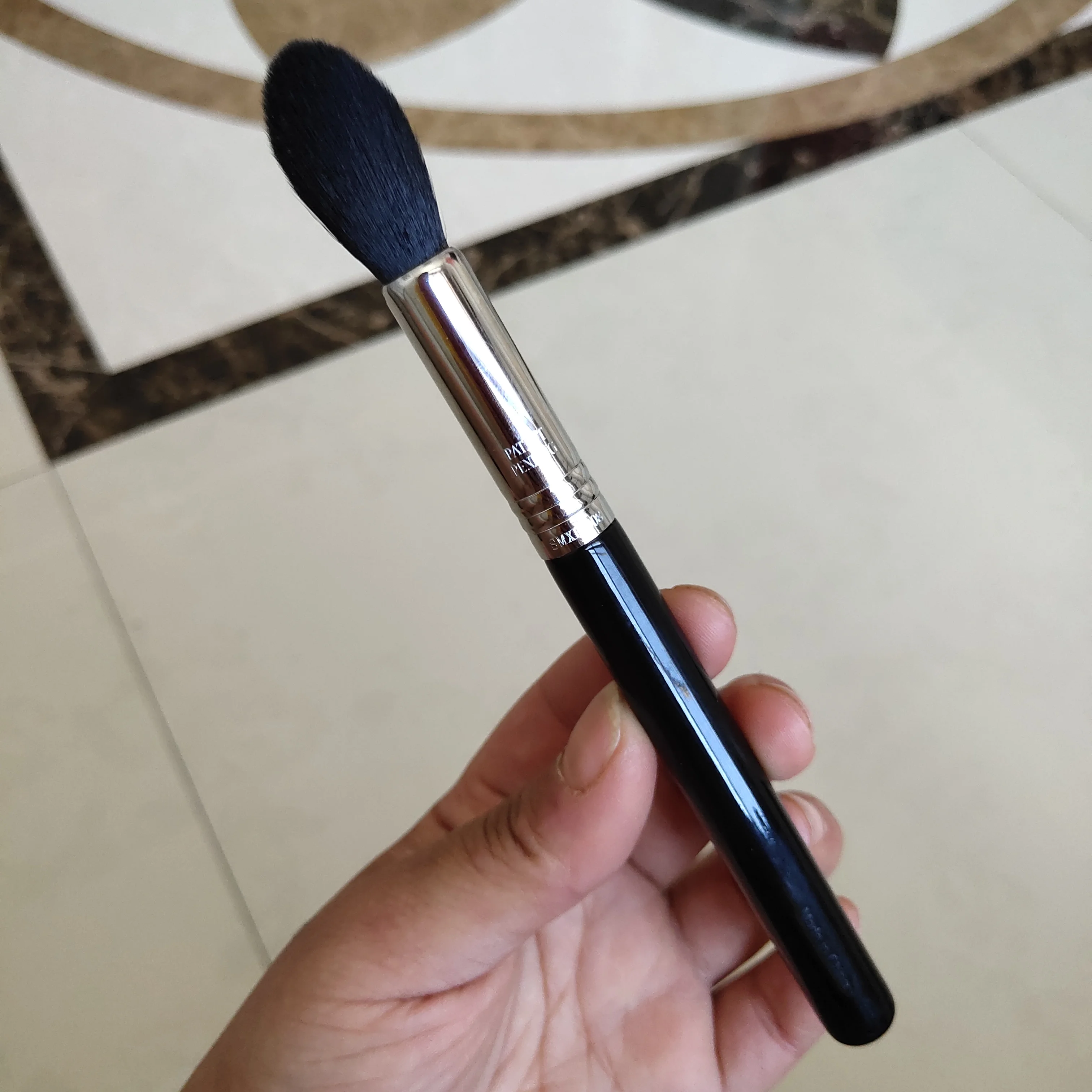 

Sig home F35 flame shape point highlights local now calm makeup brush small cheek is red brush hair brush fiber