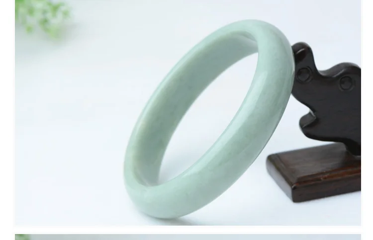 Нефритовый браслет из натурального нефрита женский подарок с плавающими цветами