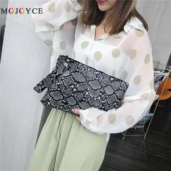 

Fashion Ladies Snake Print Bag Wristlet Day Clutch Daily Money Phone Pouch PU Leather Women Bag Snake print design, stylish.
