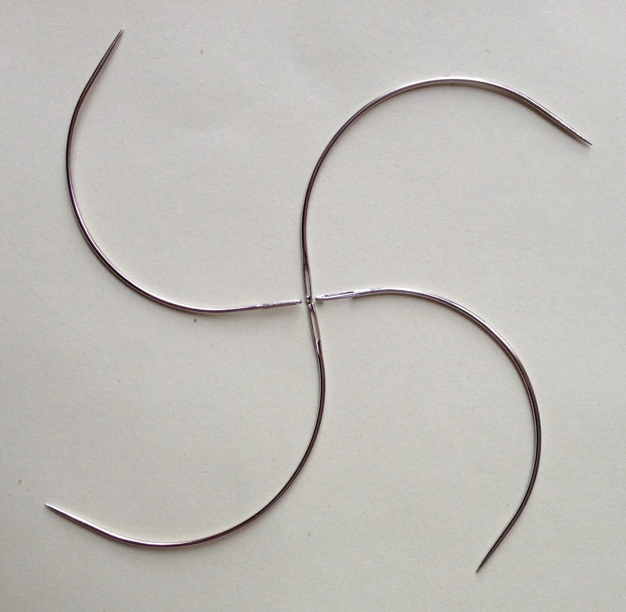 Hair Extensions Tool Nylon Thread 6cm 50pcs Sharp C Type Curved Sewing Needle For Hair Weaving Human Hair Weft Extension hair extensions tool