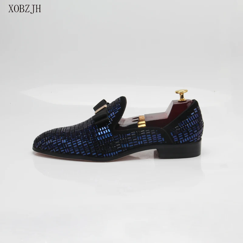2019 New Men Dress Shoes Handmade Leisure Rhinestone Style Wedding Party Shoes Men Flats Silver Leather Loafers Shoes Big Size