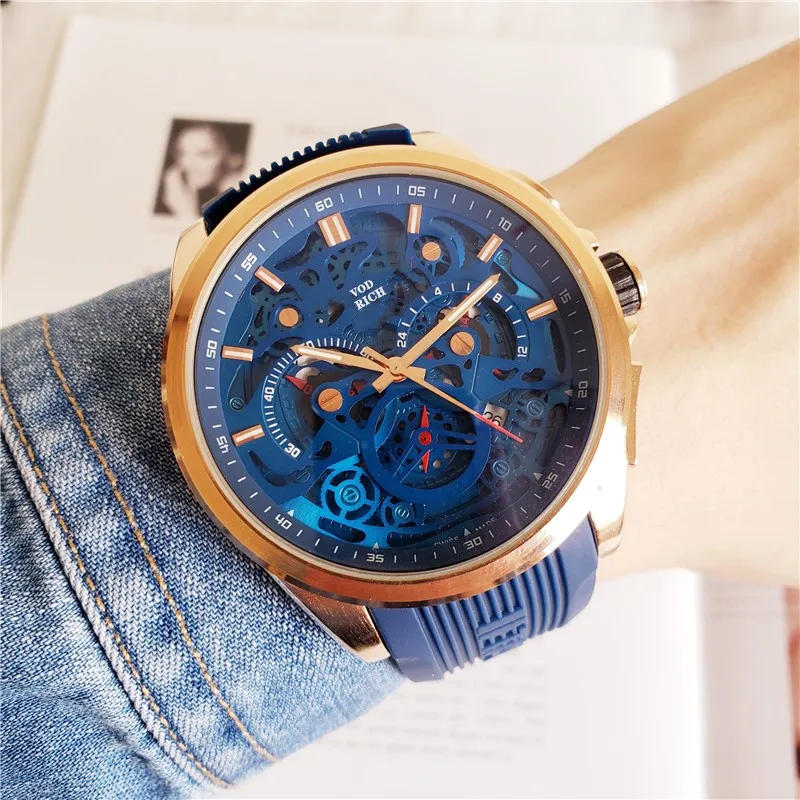 

Men's Tyrant Gold Hand International High-end Brand Full Automatic Quartz Watch Rubber Strap Watch High-end Atmosphere AA.