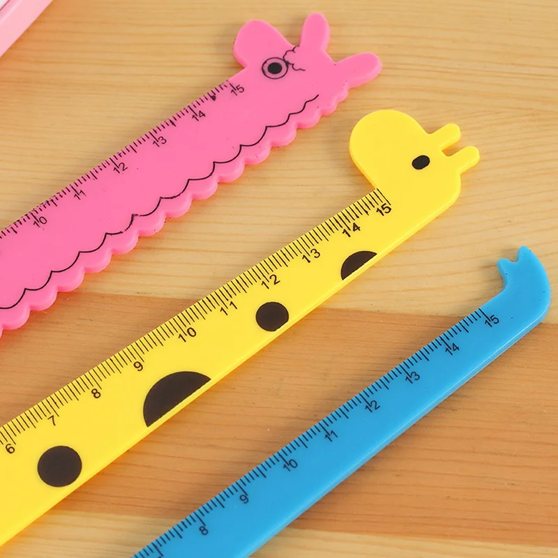 4pcs/Set Cute Giraffe Ruler Set Children's Day Gift Office Stationery Drafting Supplies Triangle Ruler Creative Math Sets
