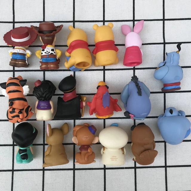 Genuine Bulk Toy Doll Pooh Bear Aladdin and The Magic Lamp Finger Puppet  Ornaments Action Figure