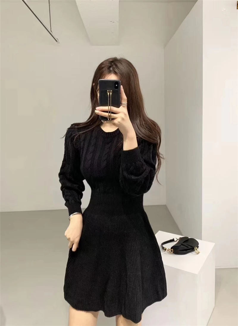 Fashion Autumn Winter Knitted Dress Women Twist Pattern Pleated Dress Elegant Solid Lantern Sleeve Tunic Sweater Dress Vestidos