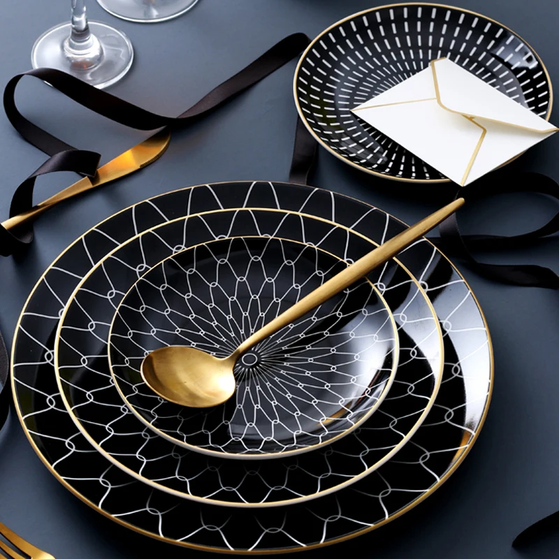 Керамическая тарелка с геометрическим рисунком из Пномпеня|Блюдца и тарелки| |