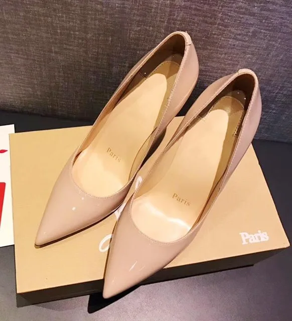 Марко де энкайе де Бода де ла СРА. Marca con tacones altos de alta calidad y tacones altos de alta calidad