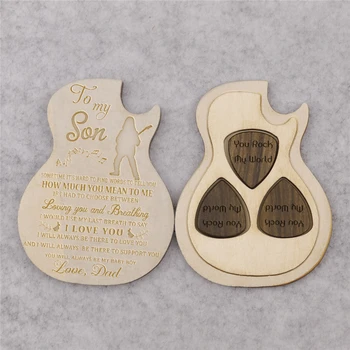 

Personlized guitar picks box set engraved wooden plectrum Guitar mediator customized 3pcs QS0042 dropshipping 2020 gift box