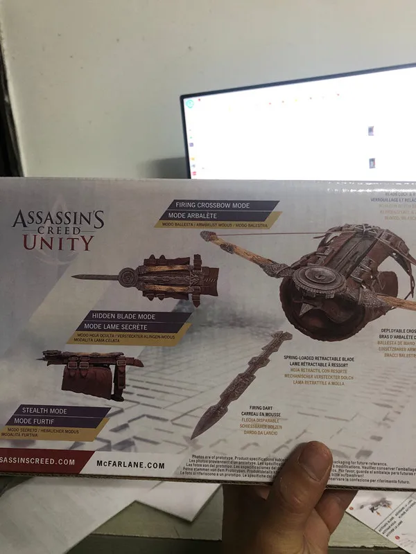 Phantom Blade ASSASSIN'S CREED Unity McFarlane Toys roleplay Syndicate  Gauntlet