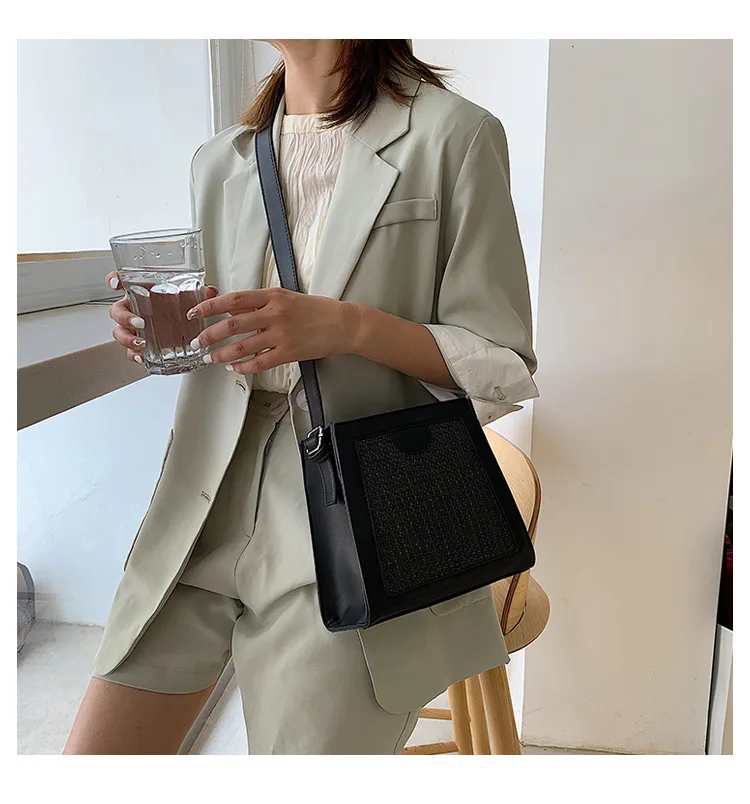 

Westernized Braided Square Bag 2019 New Female Bag Korean Version Baitao Student Bag Sense One Shoulder Handbag Tide