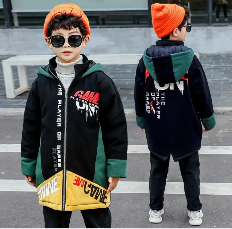 Модные зимние парки для мальчиков, пальто для детей с капюшоном, пэтчворк, толстые теплые длинные куртки с хлопковой подкладкой для больших мальчиков, одежда