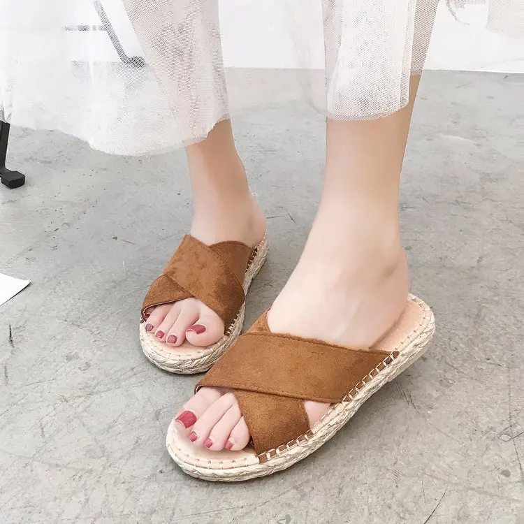 

2019 Summer Korean-style Flax Straw Sandals Women's Cross Thick Bottomed Flat Slippers Gladiator Sandals Casual Fisherman Slippe