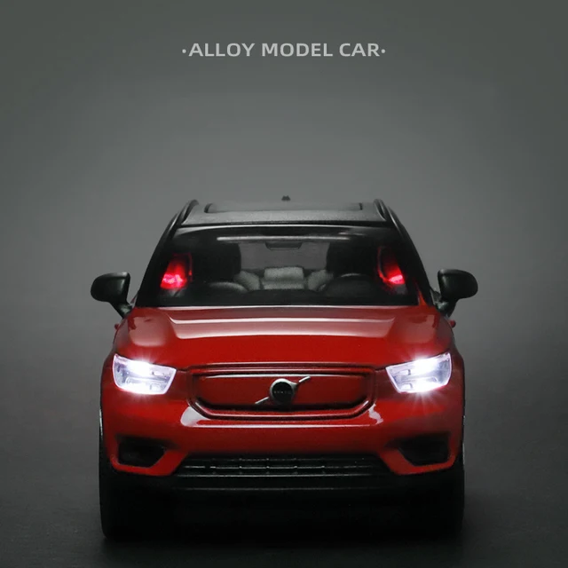1:32 VOLVOS XC40 SUV Charging Pile Alloy Off-road Diecast Model Toy Cars Sound Light Pull Back Car Vehicle Toys For Children 5