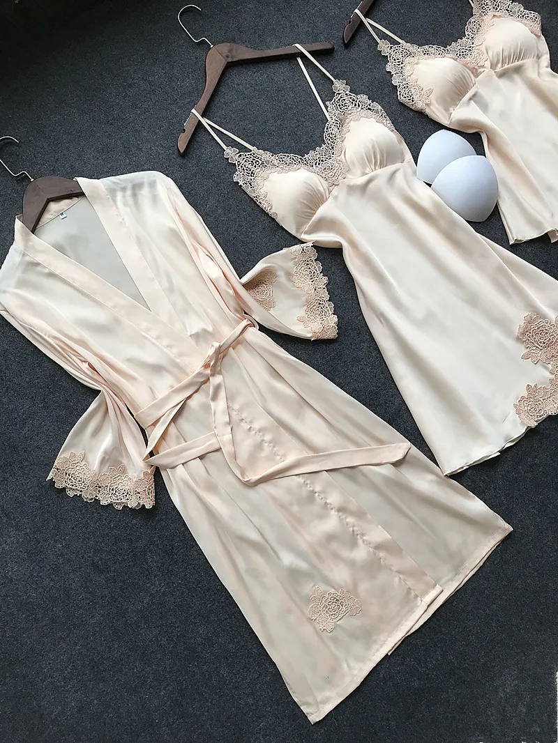 8887296806_1412111203