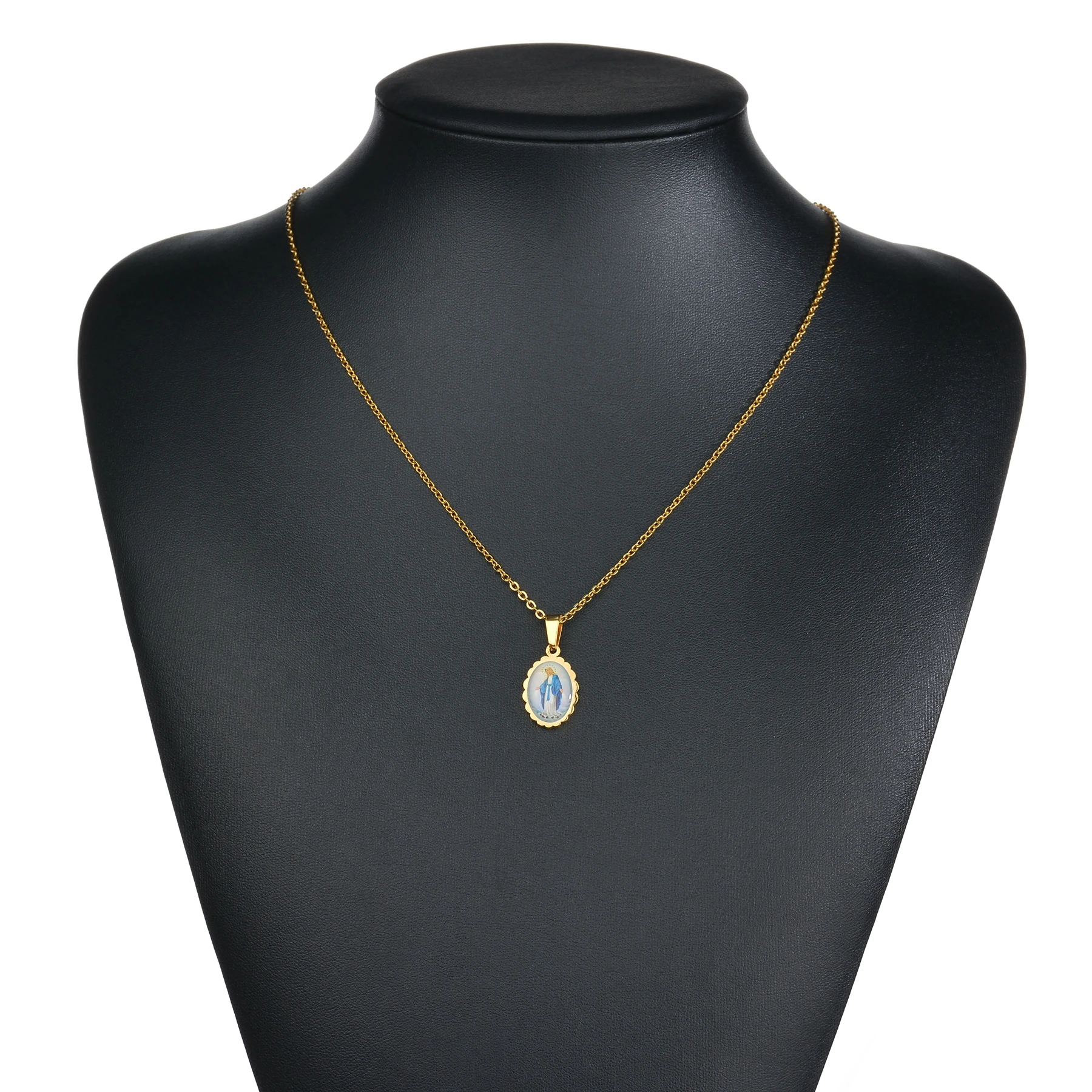 Akizoom Pendant Necklace Virgin Mary Golden Color Christian Jesus Oval Stainless Steel Catholic Men Women Religion Gifts