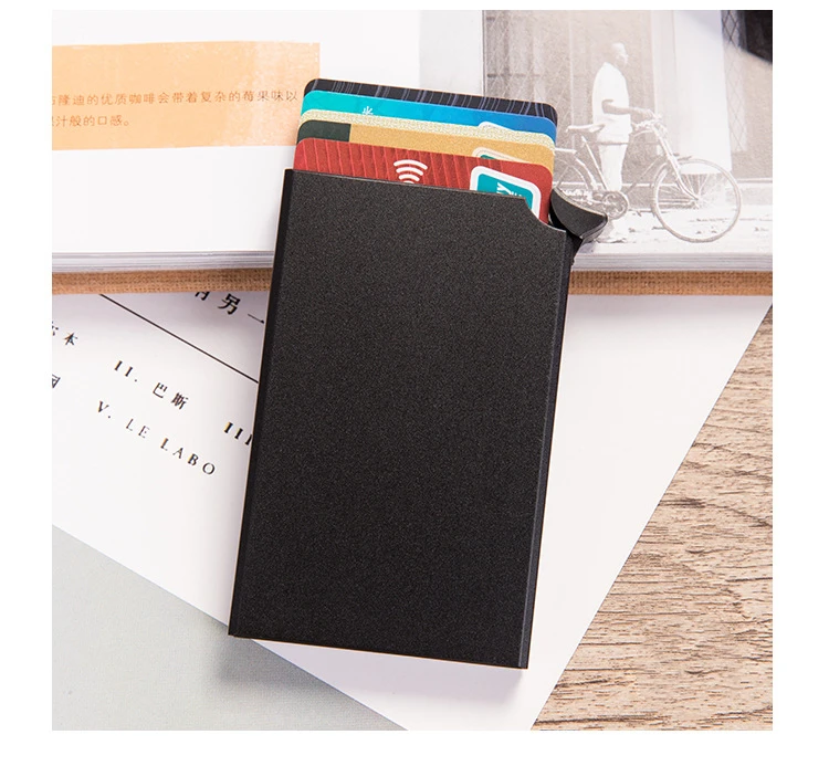 ZOVYVOL держатель для карт автоматически извлекать сплошной цвет металлический банк посылка для кредитных карт бизнес держатель для карт чехол картридж - Цвет: Black	x-55
