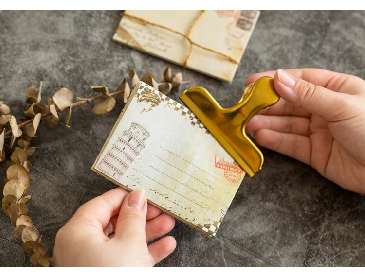 12 шт./компл. Винтаж оленями маленький мини-крафт-бумаги Бумага конверты с окошком для свадебных приглашений конверт Подарочный конверт 72*95 мм
