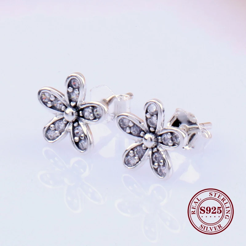 

s925 Silver Daisy Pan Earrings New Shiny Daisy Earrings Female Fresh And Cute Little Flower Earring For Women Silver Jewelry