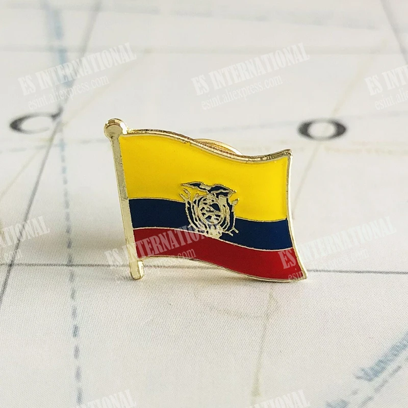 Toppa Con Bandiera Dell'Ecuador: Applicazione Termoadesiva Ricamata (3