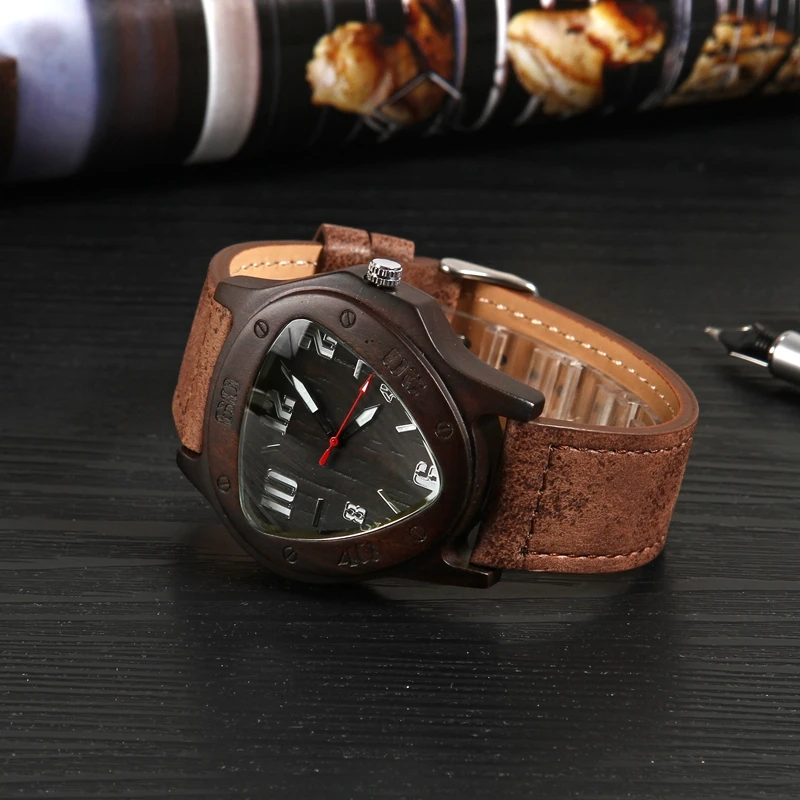 

Fashion Wooden Men Watches Quartz Sport Handmade Lightweight Wristwatch Women Men Creative Clock for Gift relogio masculino 2019