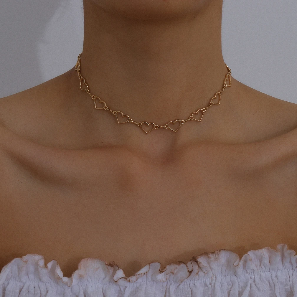 Gothic Sweet Love Heart Small Choker 
